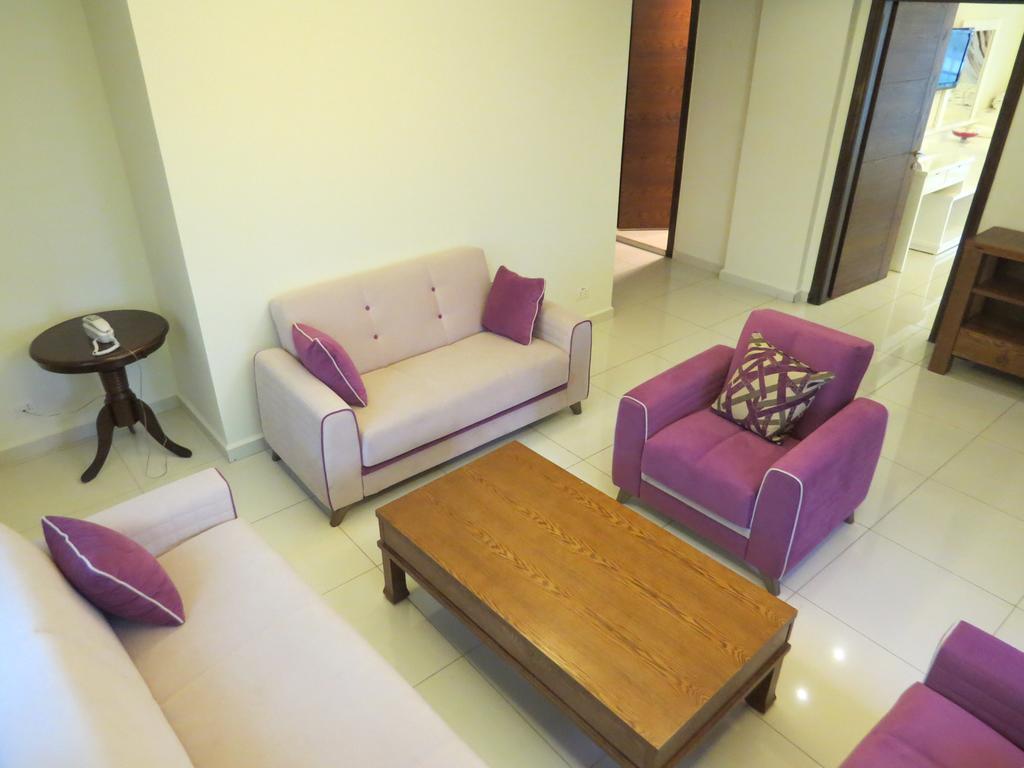 Le Noble Otel Zouk El Kharab Dış mekan fotoğraf