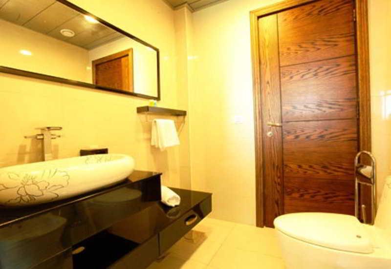 Le Noble Otel Zouk El Kharab Dış mekan fotoğraf